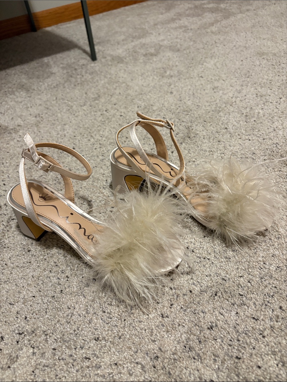 Nina Cream Feather Strap Block Heel Sandals